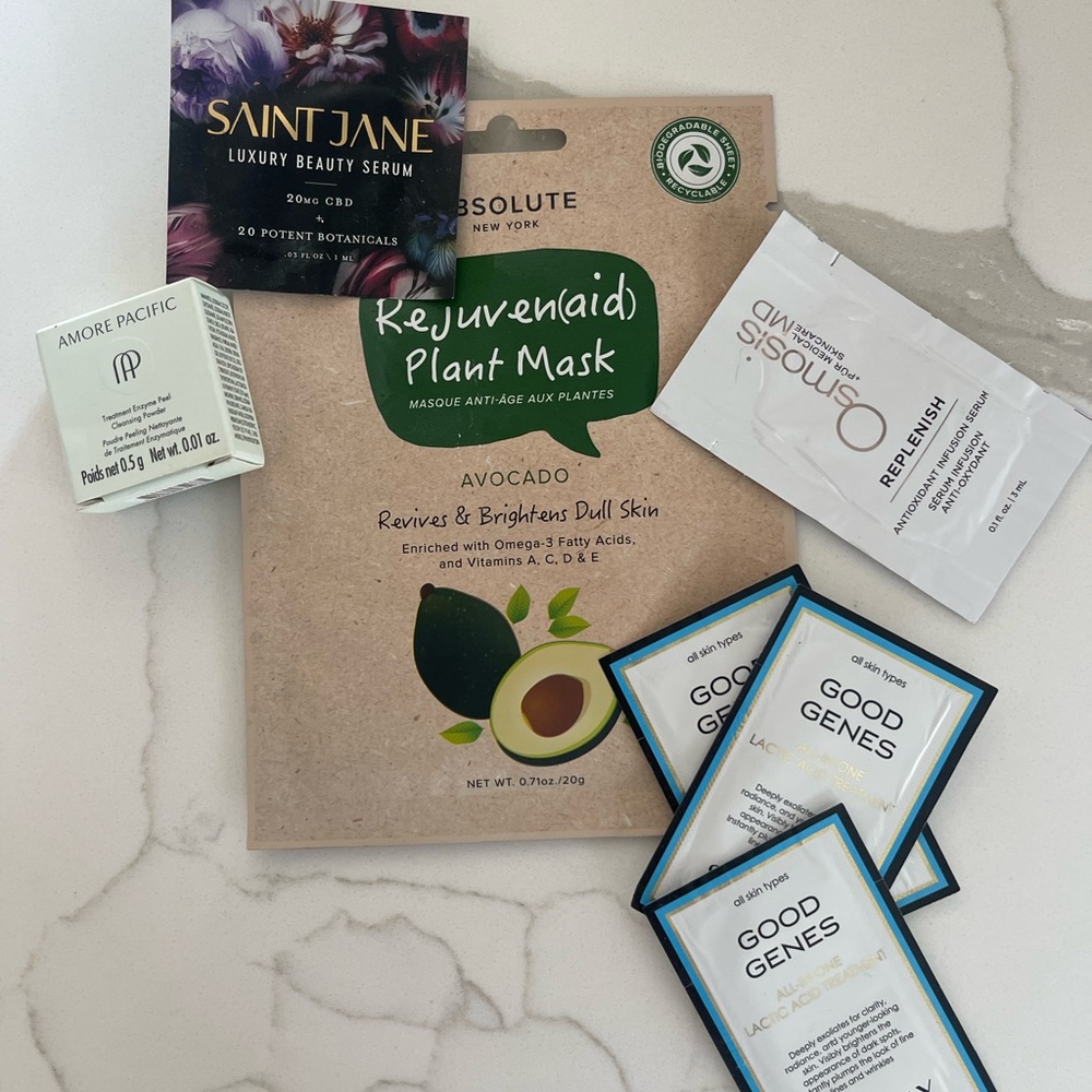 High end skincare sample lot amore pacific Sunday Riley